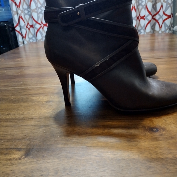 Cole Hahn booties - Picture 4 of 7